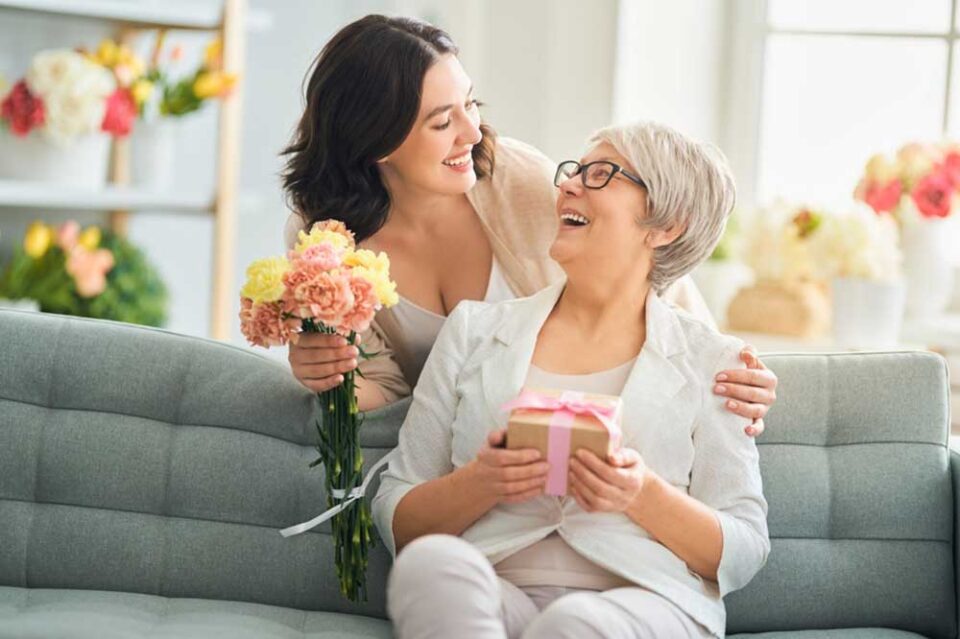 Best Beauty Gifts for Moms